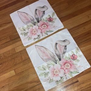 Antique Bunny Ears Floral Zipper Pillowcase Set New Without Tags 18 x 18